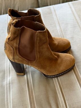 Tory Burch Tan Suede Ankle Booties